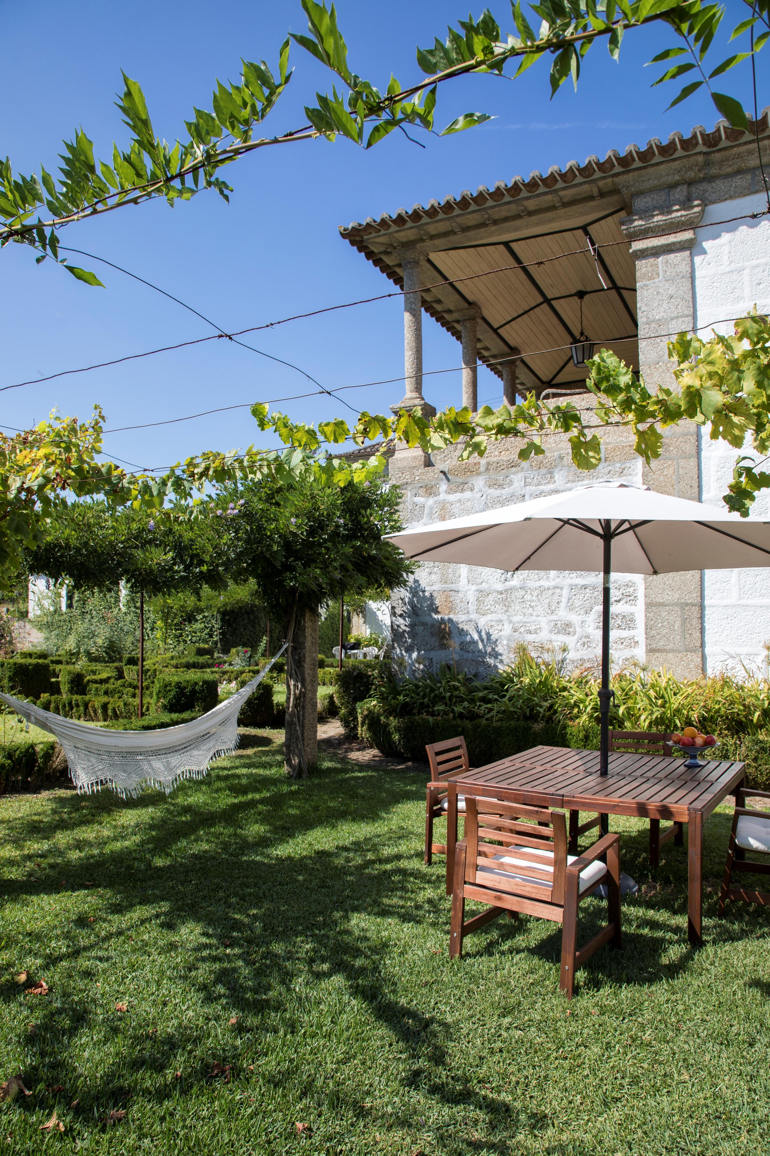 Casa Do Ribeiro Bed & Breakfast กิมาไรส์ ภายนอก รูปภาพ