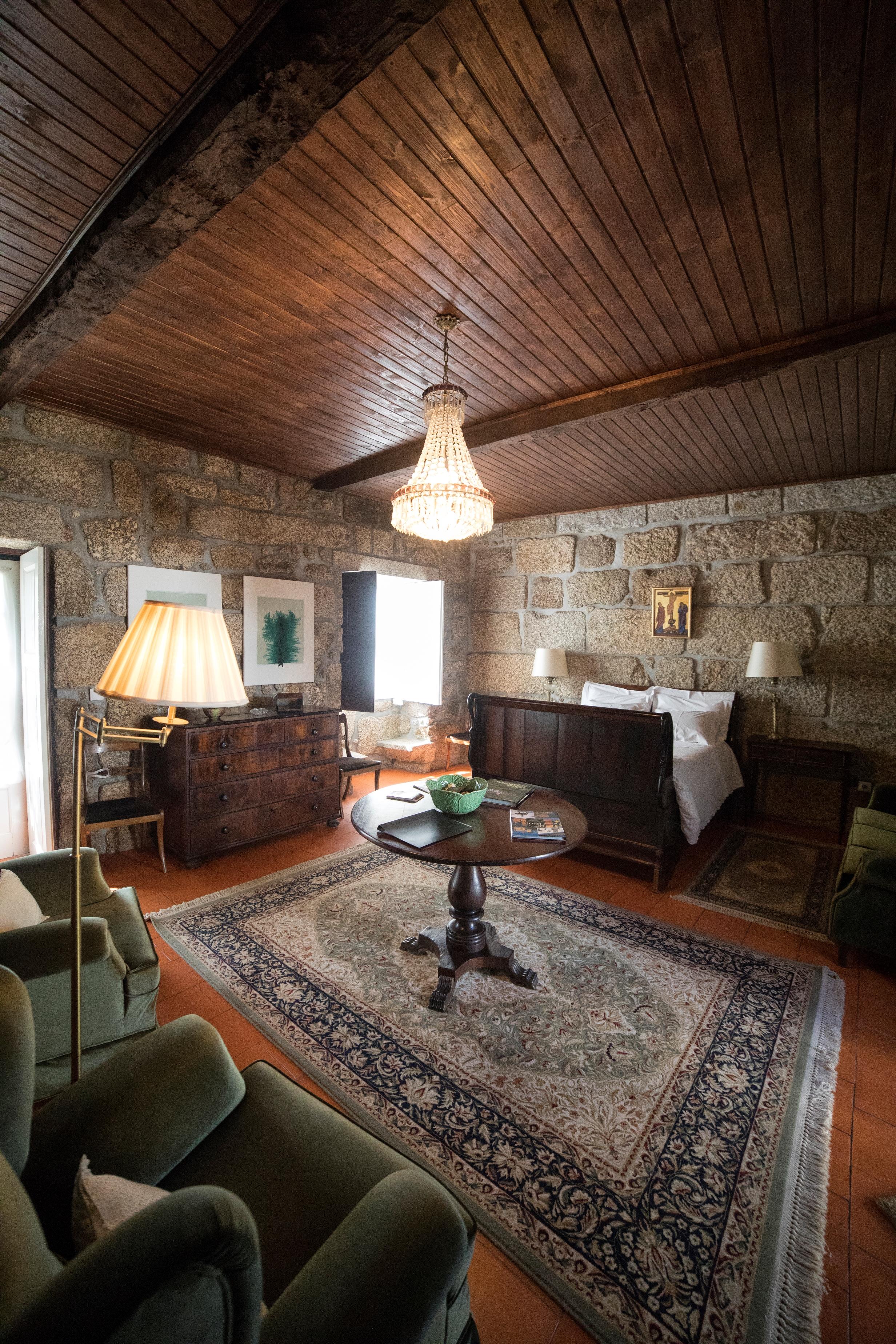Casa Do Ribeiro Bed & Breakfast กิมาไรส์ ภายนอก รูปภาพ